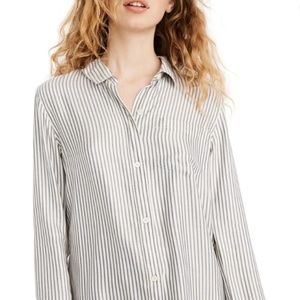 Madewell Ex Boyfriend Twill Button Down